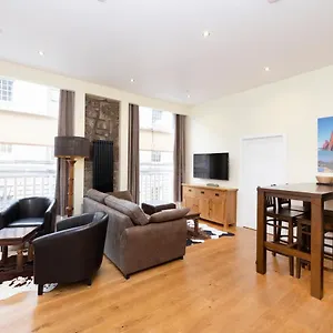 Apartment Joivy 1 Bed Flat In Old Town, Next To St Giles Cathedral, Edinburgh