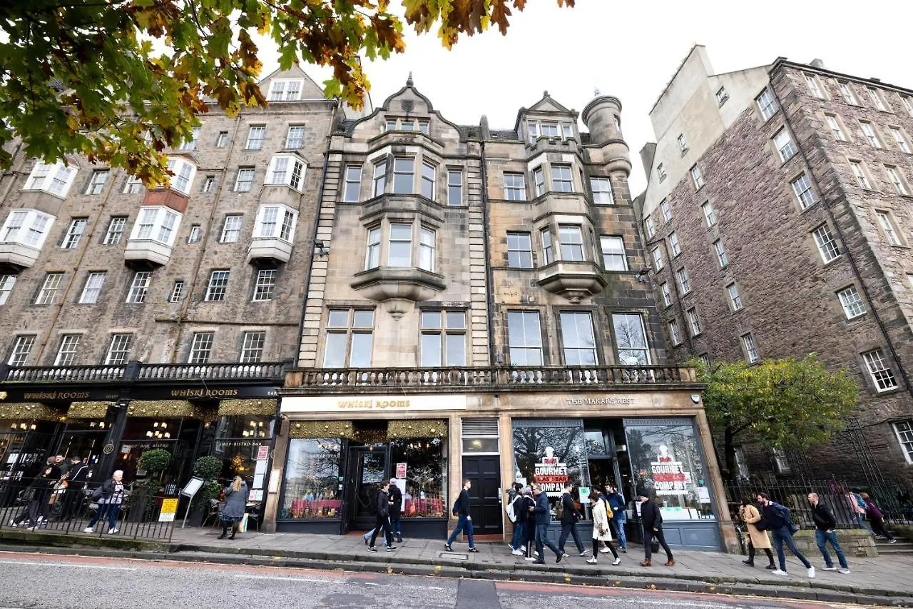 Apartment Joivy Chic 2Br Apt With City Views At The Heart Of Old Town Edinburgh